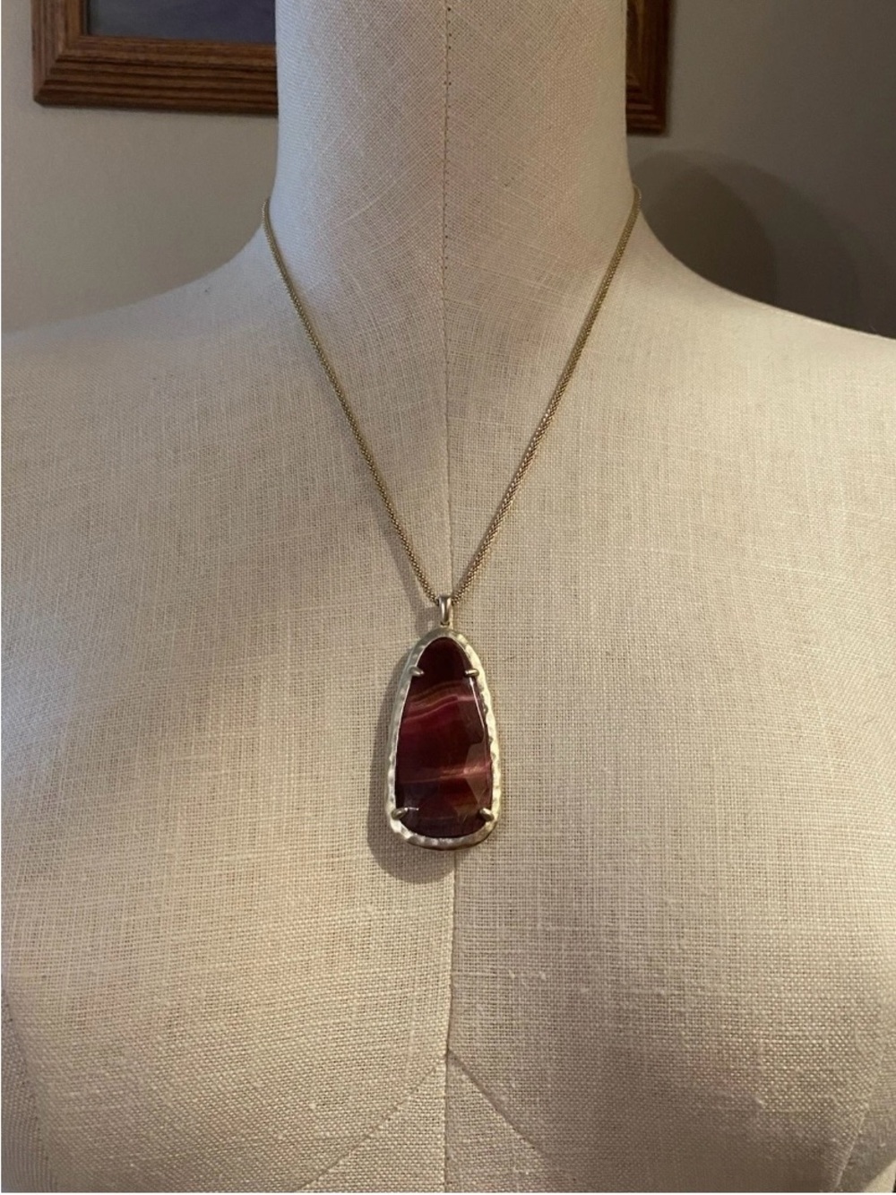Kendra Scott Gold Tone Large Purple Color Stone Adjustable Necklace